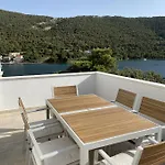 Penzion Vala 3*