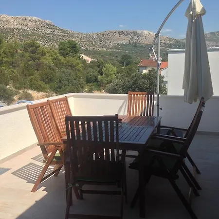 Vala 3* Grebaštica