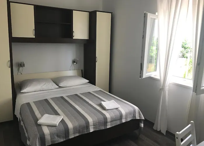 Πανσιόν Vala 3*