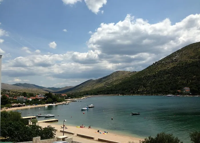 Vala 게스트하우스 3*